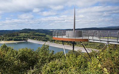 Biggeblick - Aussichtsplattform über der Bigge - Tourismusverband Biggesee-Listersee, S. Voss